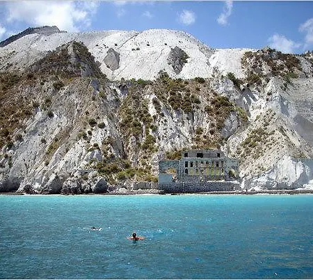 Penelope & Calypso Dom wakacyjny Acquacalda