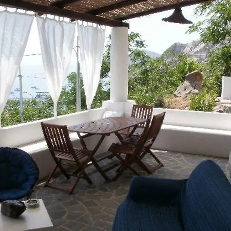 Penelope & Calypso Acquacalda